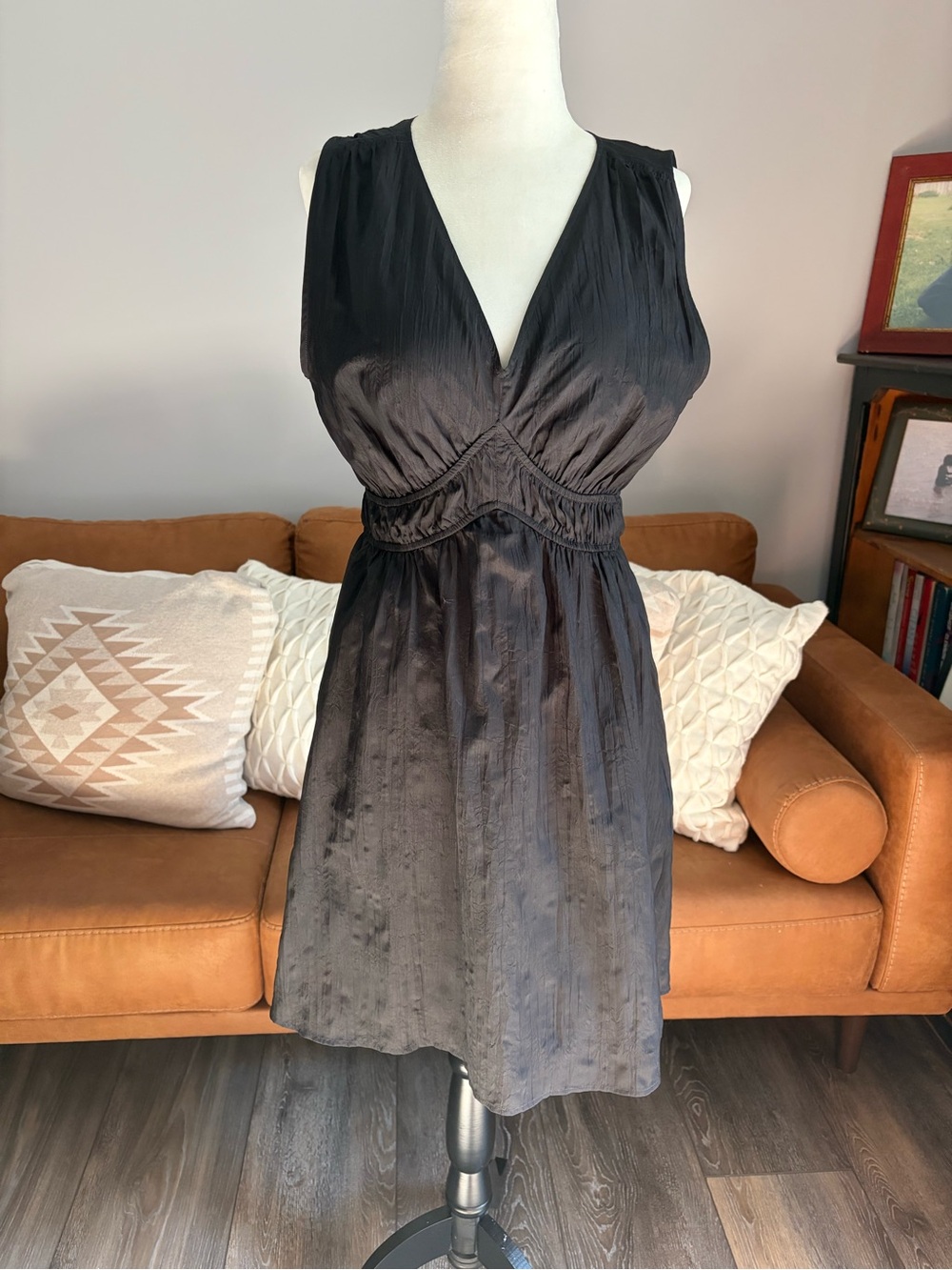 GAP Black Sleeveless V-Neck Empire Waist Dress